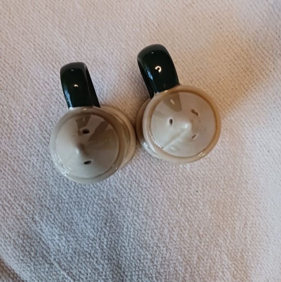 Vintage Poppytrail Salt & Pepper Shakers -  California Provincial - Picture 4 of 4